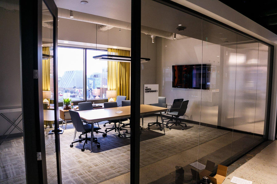 Why Choose Custom Privacy Glass? 